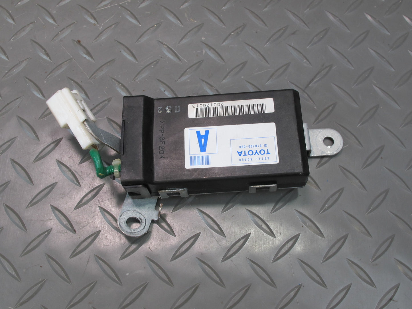 04-06 Lexus UCF30L LS430 Door Control Receiver Module 89741-50460 OEM