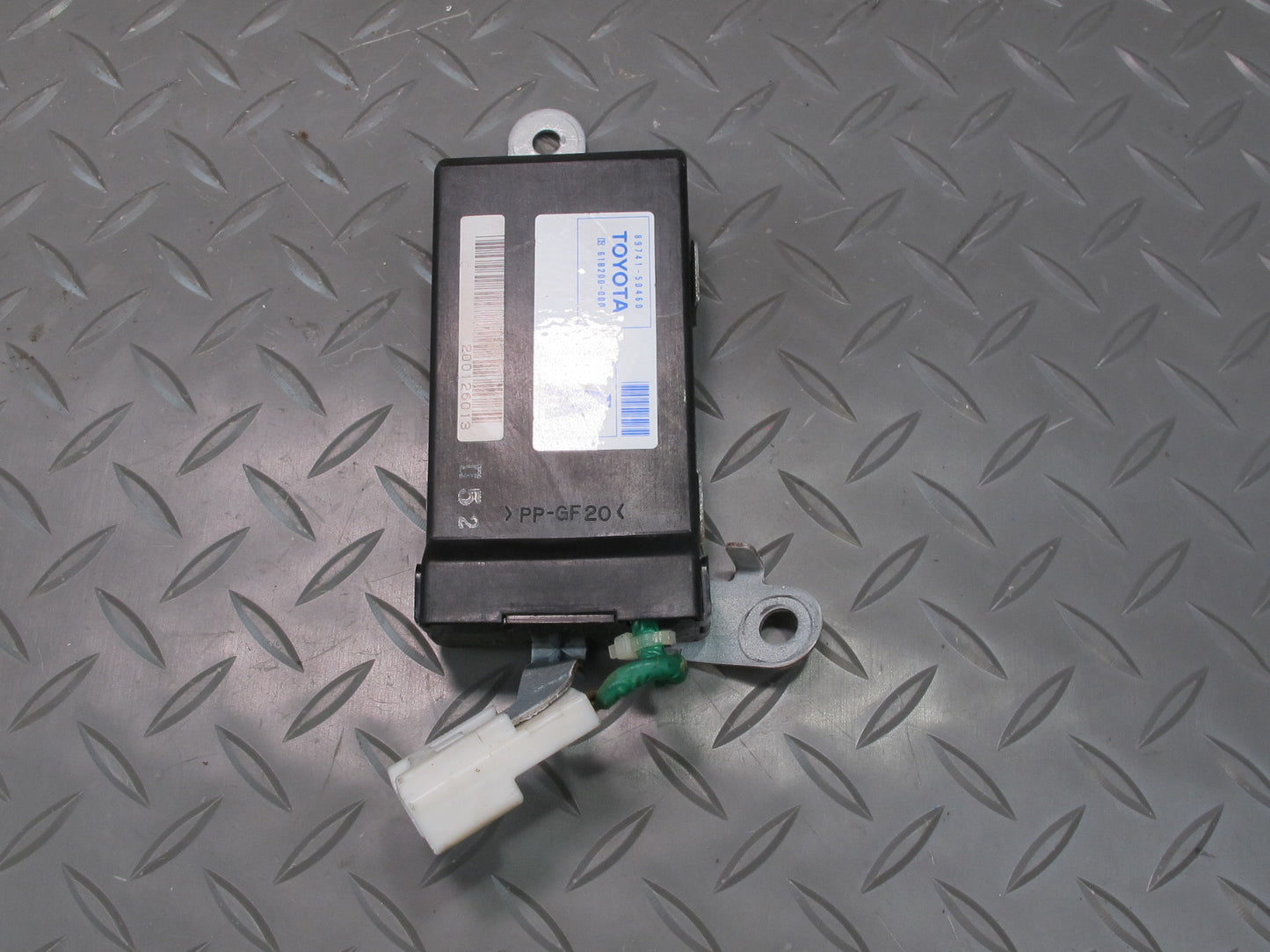 04-06 Lexus UCF30L LS430 Door Control Receiver Module 89741-50460 OEM