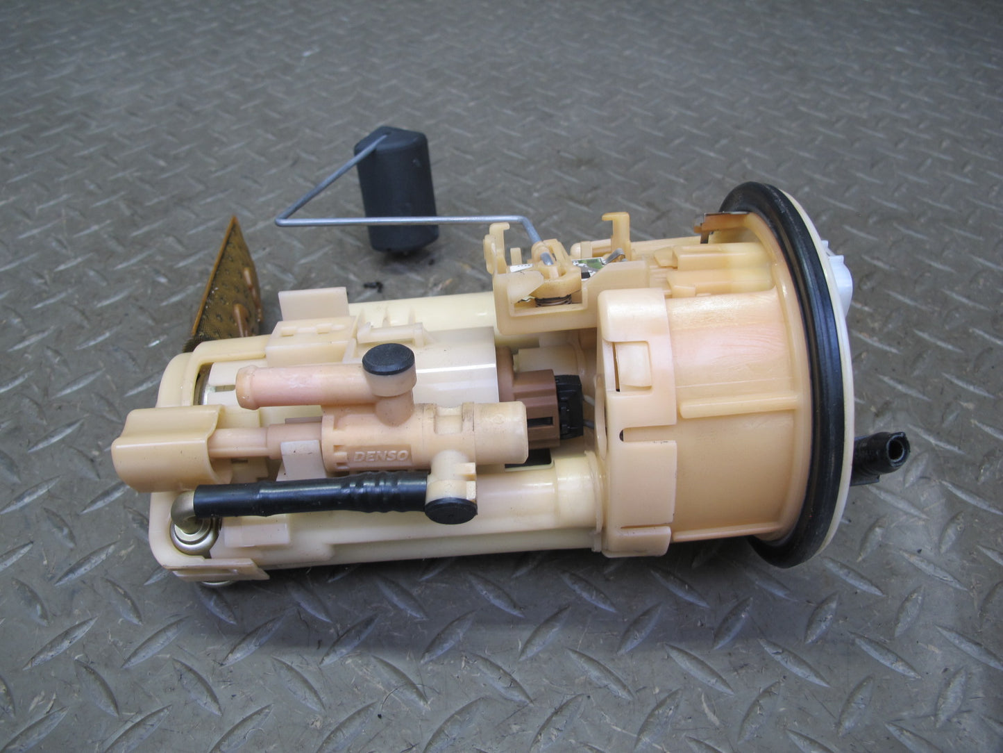 04-06 Lexus UCF30L LS430 Fuel Pump Level Sensor Sending Unit Set OEM