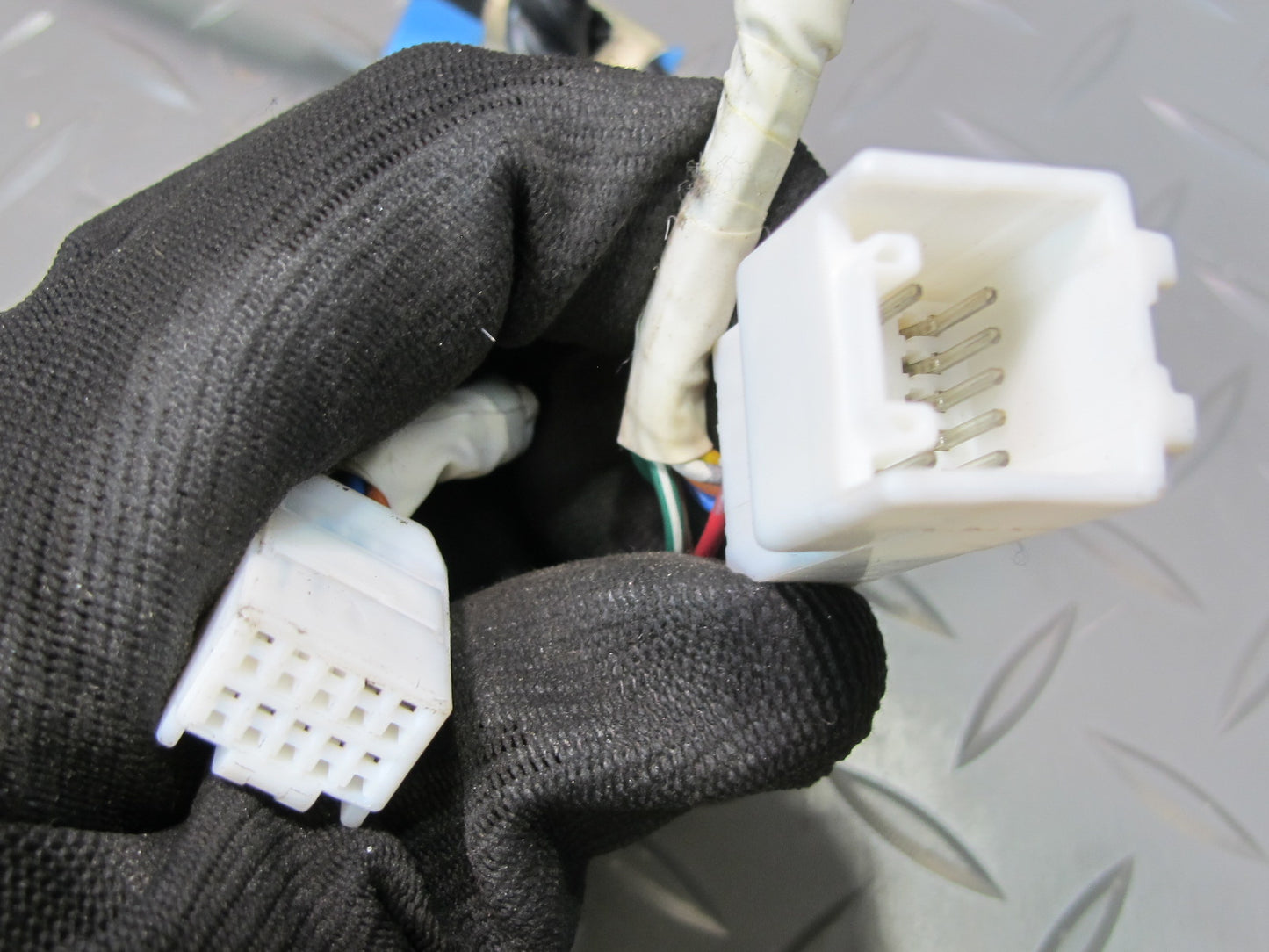 04-06 Lexus LS430 Front Left & Right Door Exterior Handle Set w Keyless  OEM