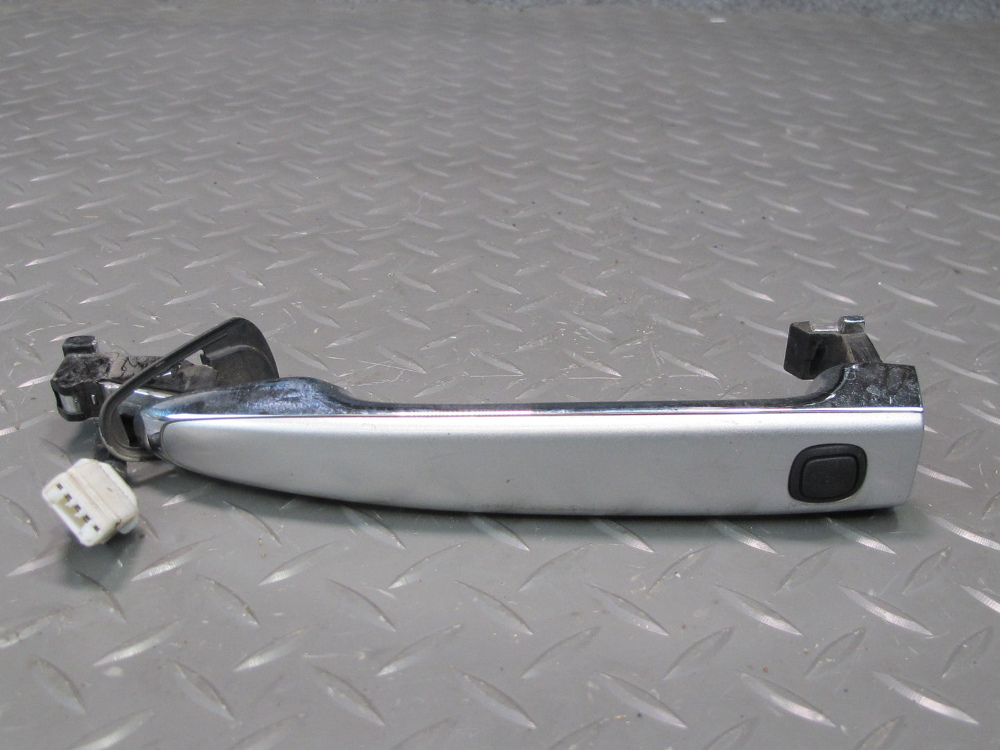 04-06 Lexus LS430 Front Left & Right Door Exterior Handle Set w Keyless  OEM