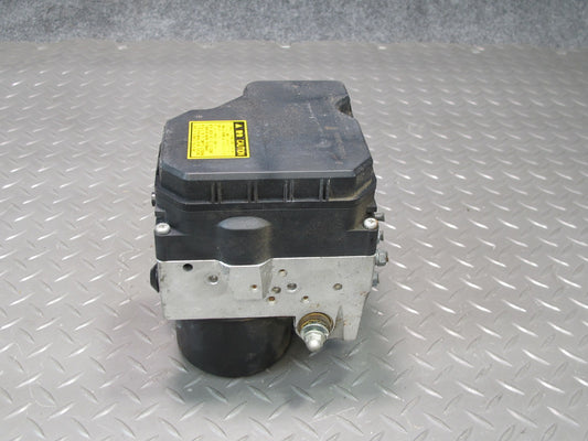 04-06 Lexus UCF30L LS430 Anti Lock Brake ABS Pump Module OEM