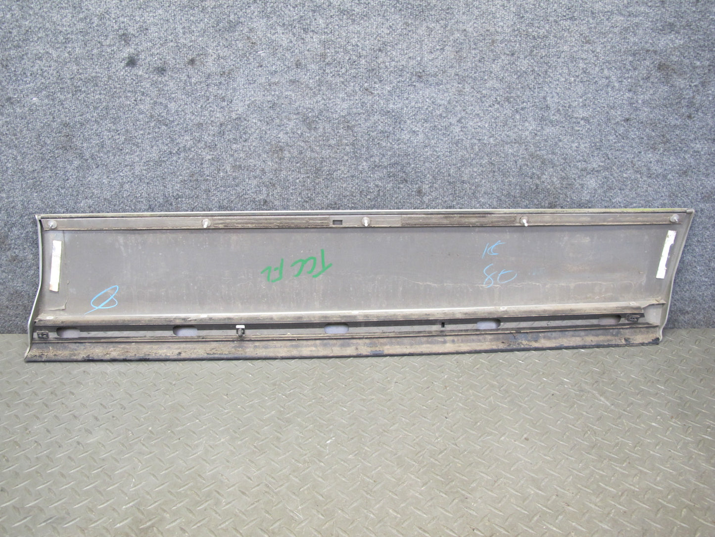 95-00 Toyota Celsior Lexus LS400 Set of 4 Left Fender Door Molding Trim OEM