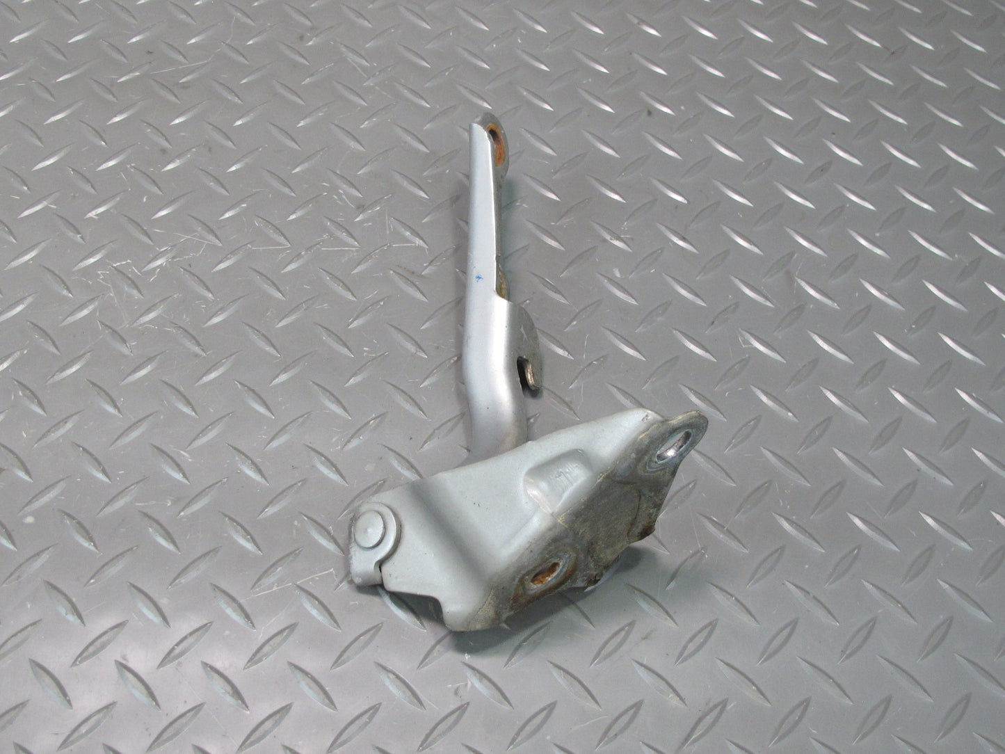 01-06 Lexus UCF30L LS430 Set of 2 Front Left & Right Hood Hinge OEM