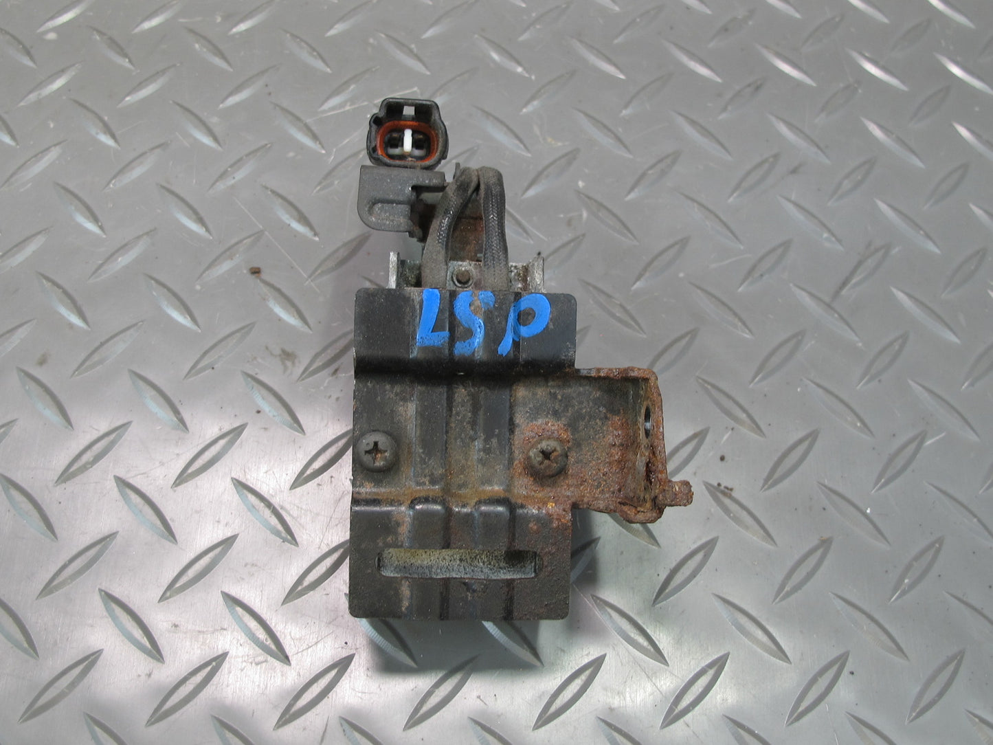 04-06 Lexus UCF30L LS430 Fuel Pump Resistor Module 23080-50140 OEM