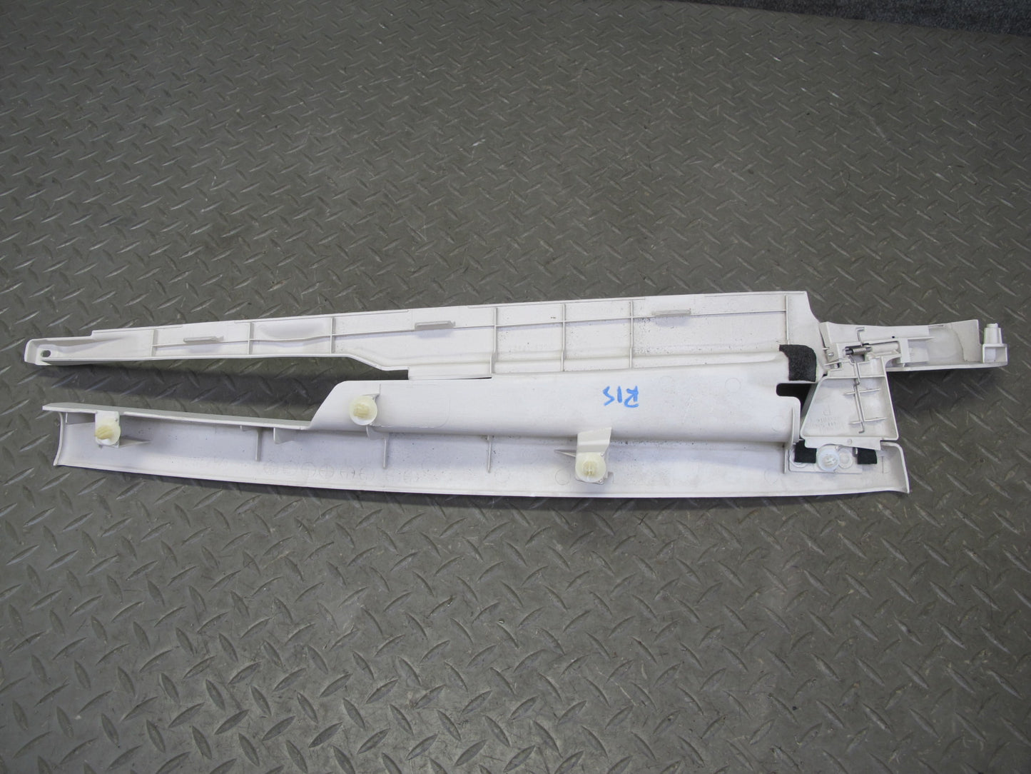 10-13 Lexus IS350 IS250 Convert Set of 2 Left & Right Roof Rail Trim Panel OEM