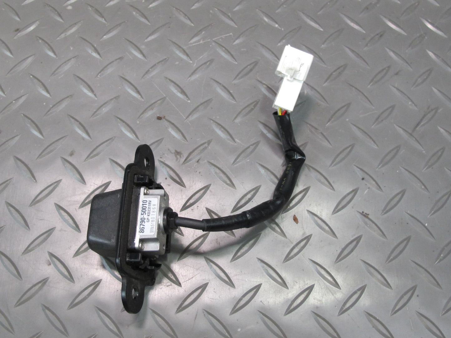 04-06 Lexus UCF30L LS430 Rear View Back UP Parking Camera 86790-50010 OEM