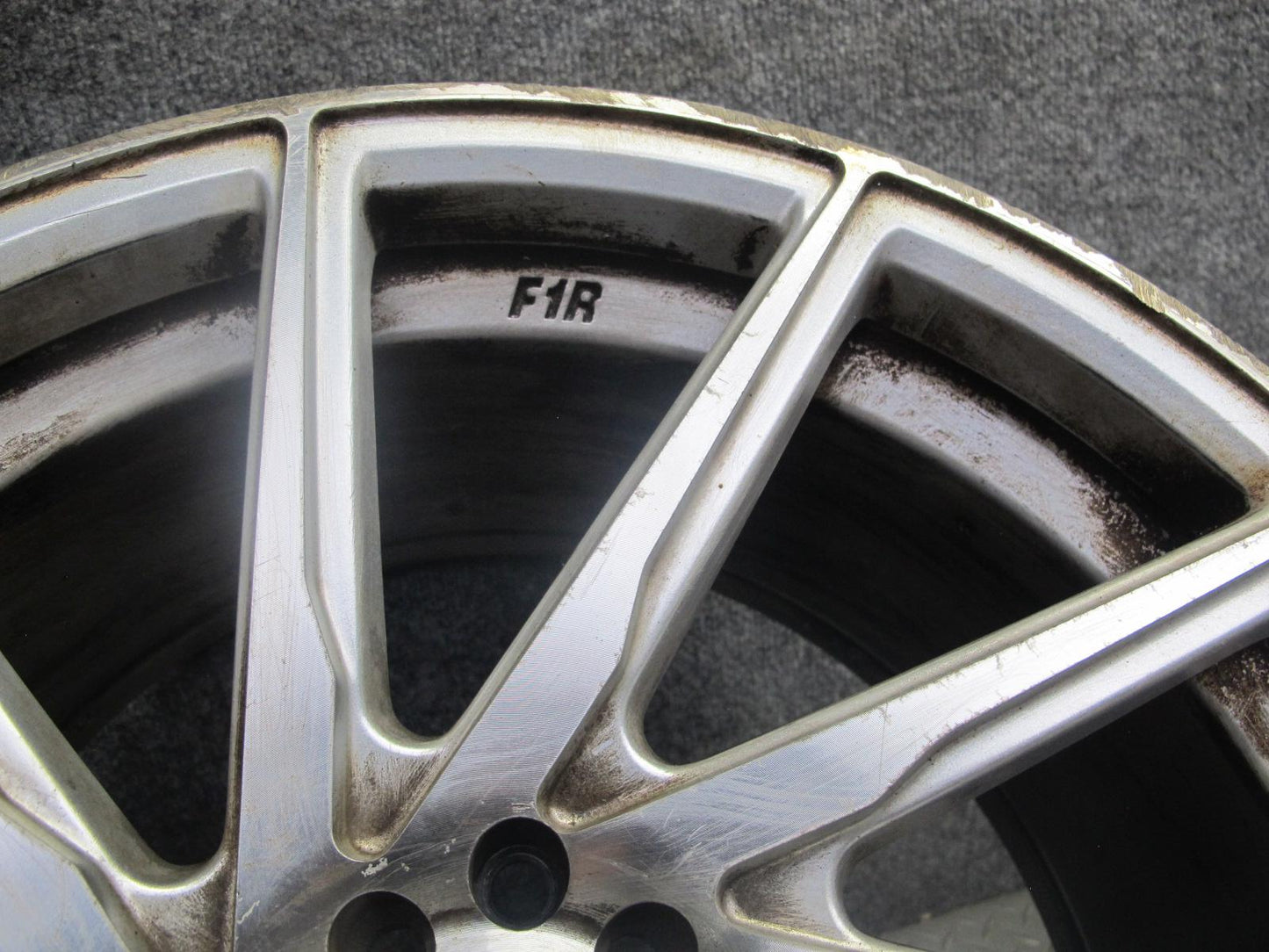 F1R F29 R18 18" Wheel Rim 18X9.5J ET38 5x100 5x114.3