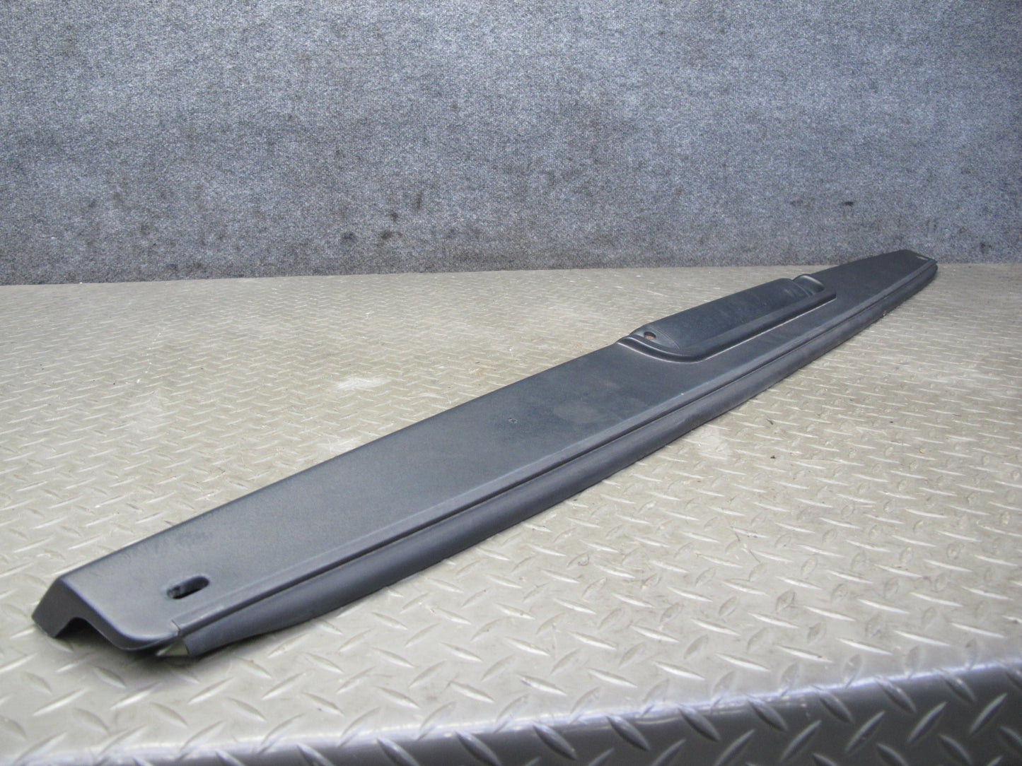 2003-2009 Hummer H2 Rear Trunk Tailgate Liftgate Trim Panel w Third Brake Light