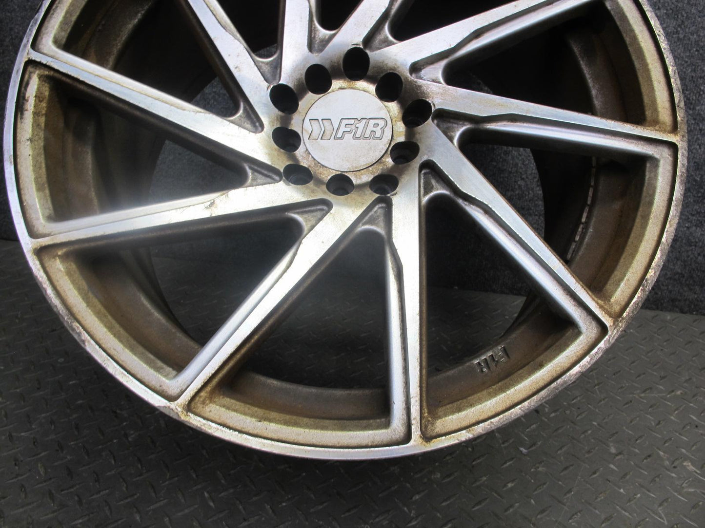 F1R F29 R18 18" Wheel Rim 18X9.5J ET38 5x100 5x114.3