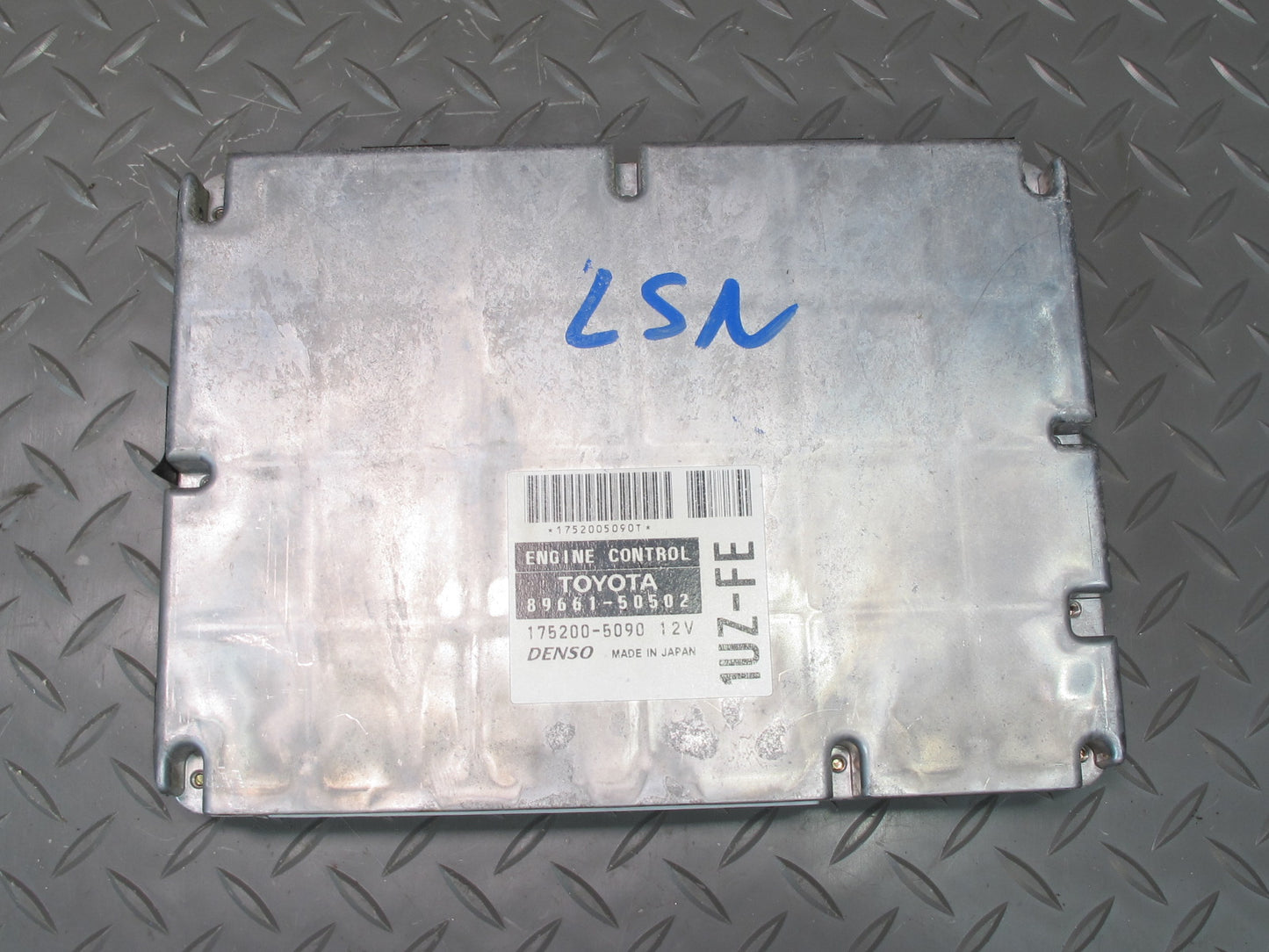 1999 Lexus LS400 1UZFE Engine ECU ECM Ignition Door Trunk Glove Lock KEY Set OEM