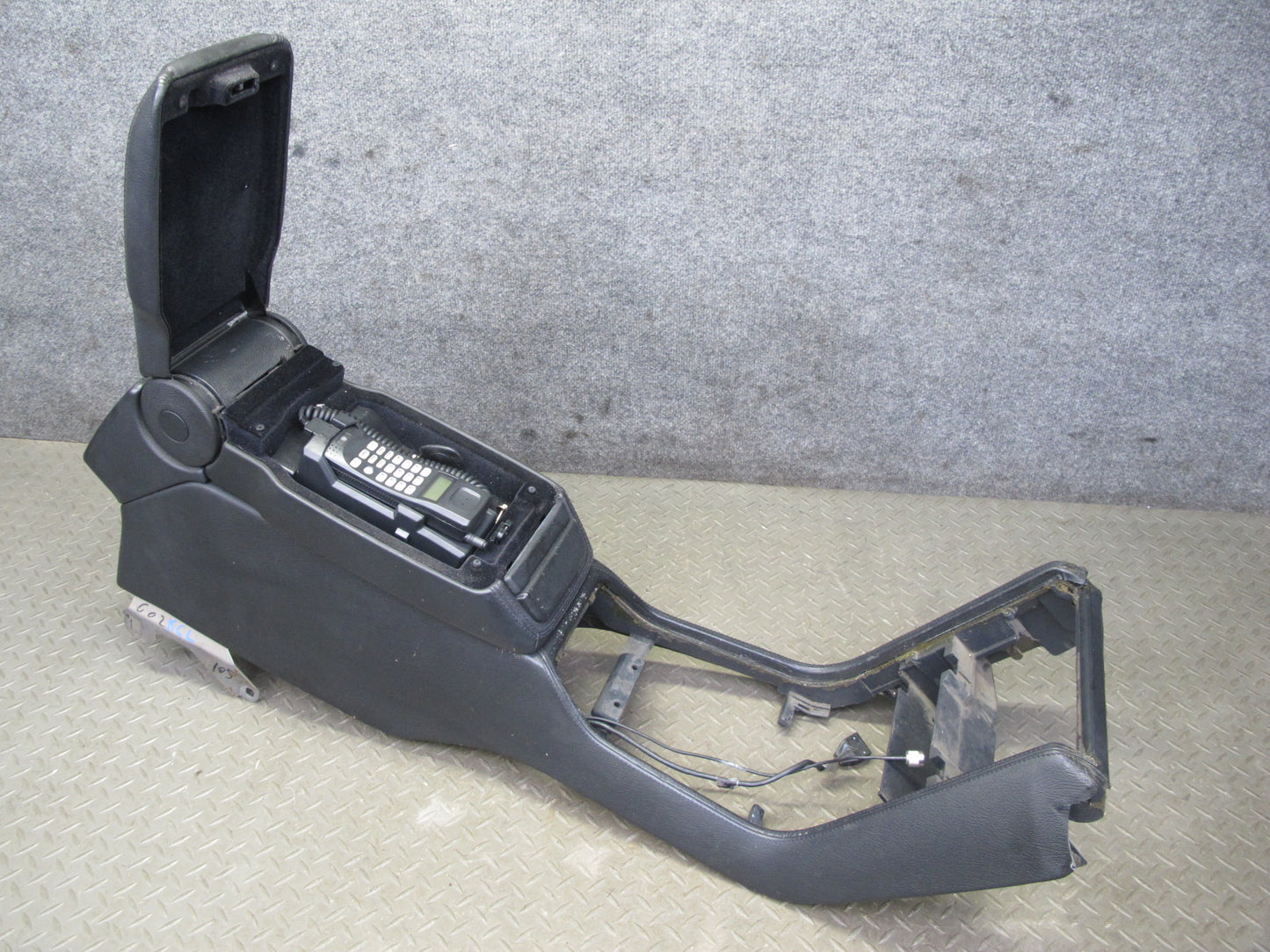 96-99 Mercedes W140 C140 CL Coupe Center Console Trim Cover Panel w Armrest OEM