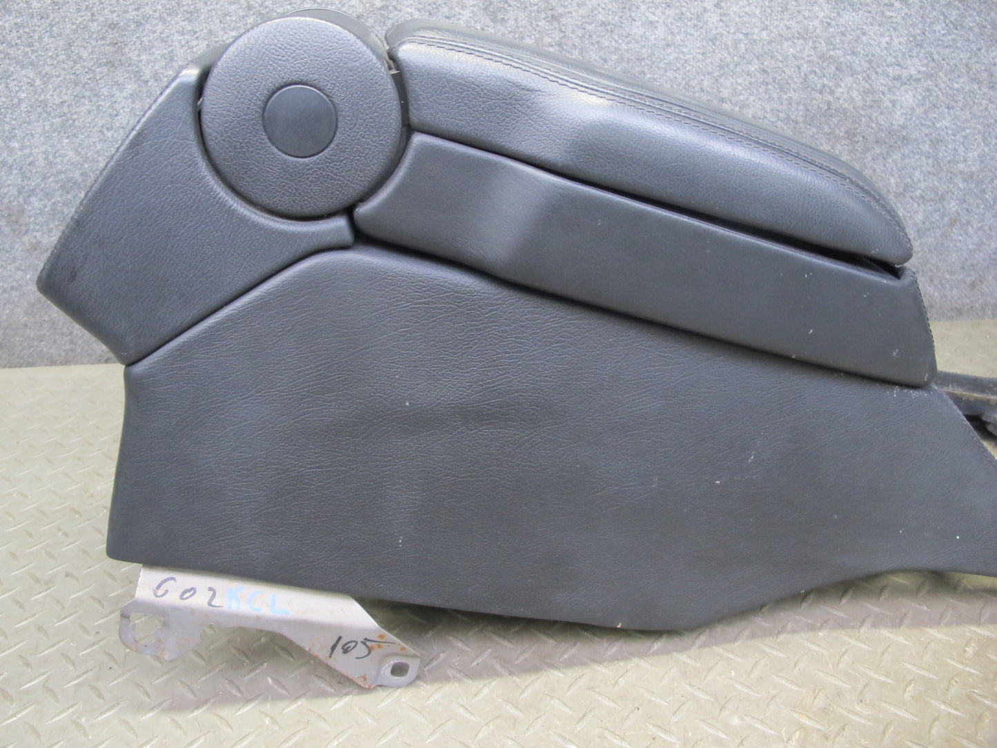 96-99 Mercedes W140 C140 CL Coupe Center Console Trim Cover Panel w Armrest OEM