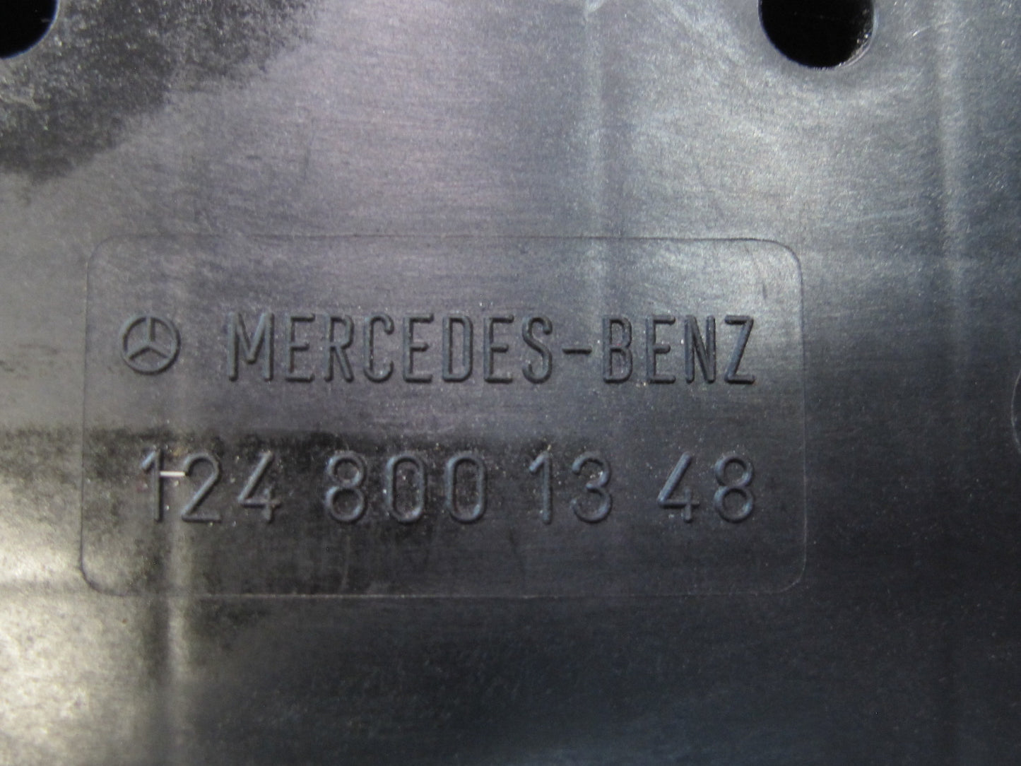 90-95 Mercedes W124 300D Central Door Lock Locking Vacuum Pump 1248001348 OEM