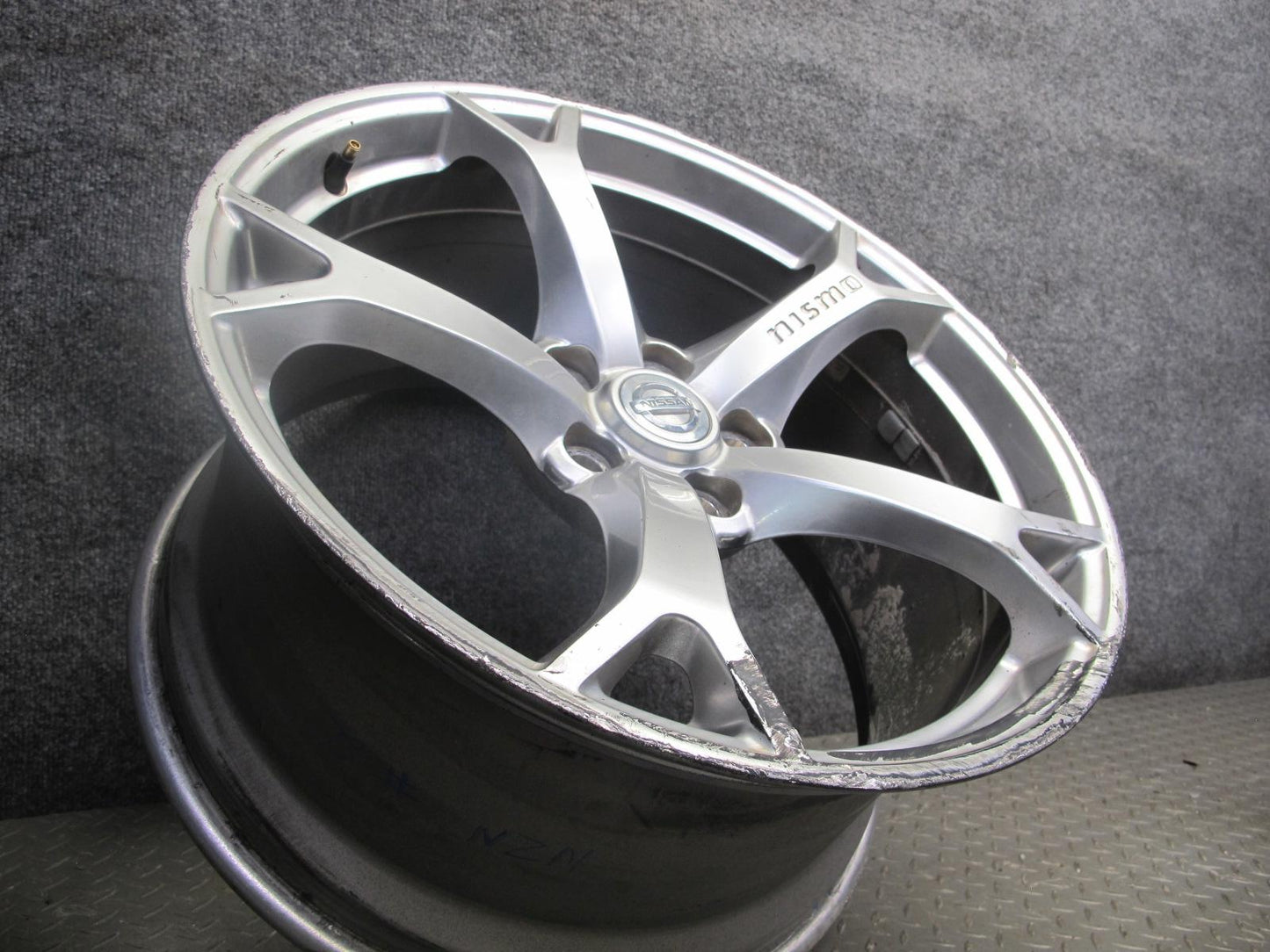 13-14 Nissan Z34 370Z Nismo Front R19 19" Forged Wheel Rim 19X9.5J ET40 OEM Bent
