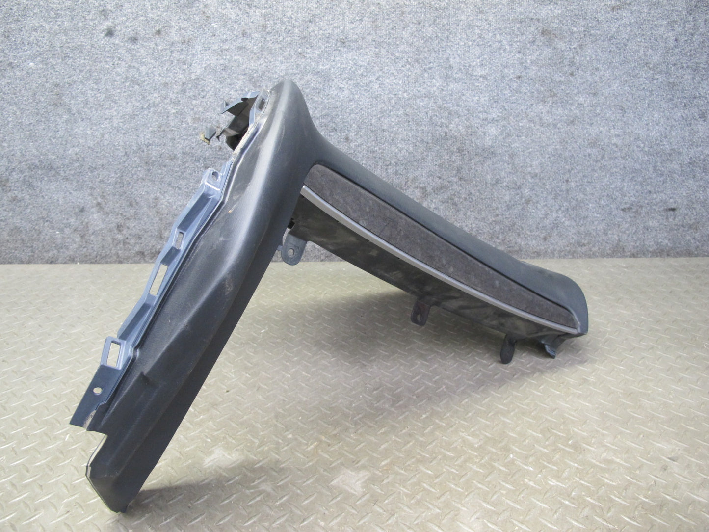 2013-2016 Infiniti JX35 QX60 Dash Instrument Panel Front Right Trim Cover Panel