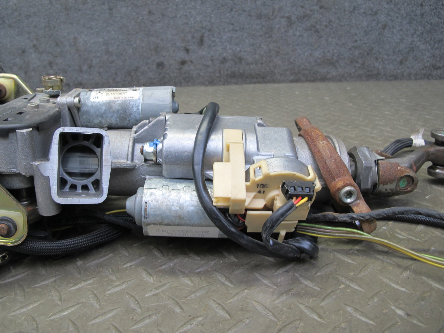 96-99 Mercedes W140 C140 CL Coupe Steering Column Switch Motor Assembly OEM