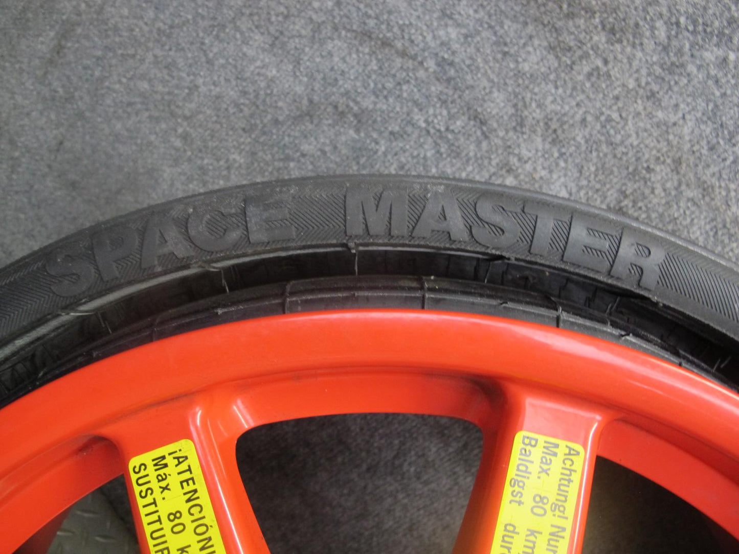 2011-2018 Porsche Cayenne S 958 Emergency Spare 18 Wheel 6.5J x 18 Rim W/ Tire