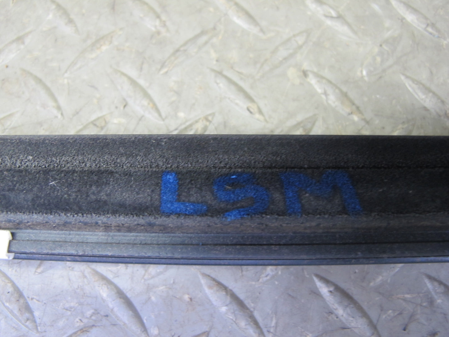 01-06 Lexus UCF30L LS430 Set of 4 Front & Rear Door Weatherstrip Molding OEM