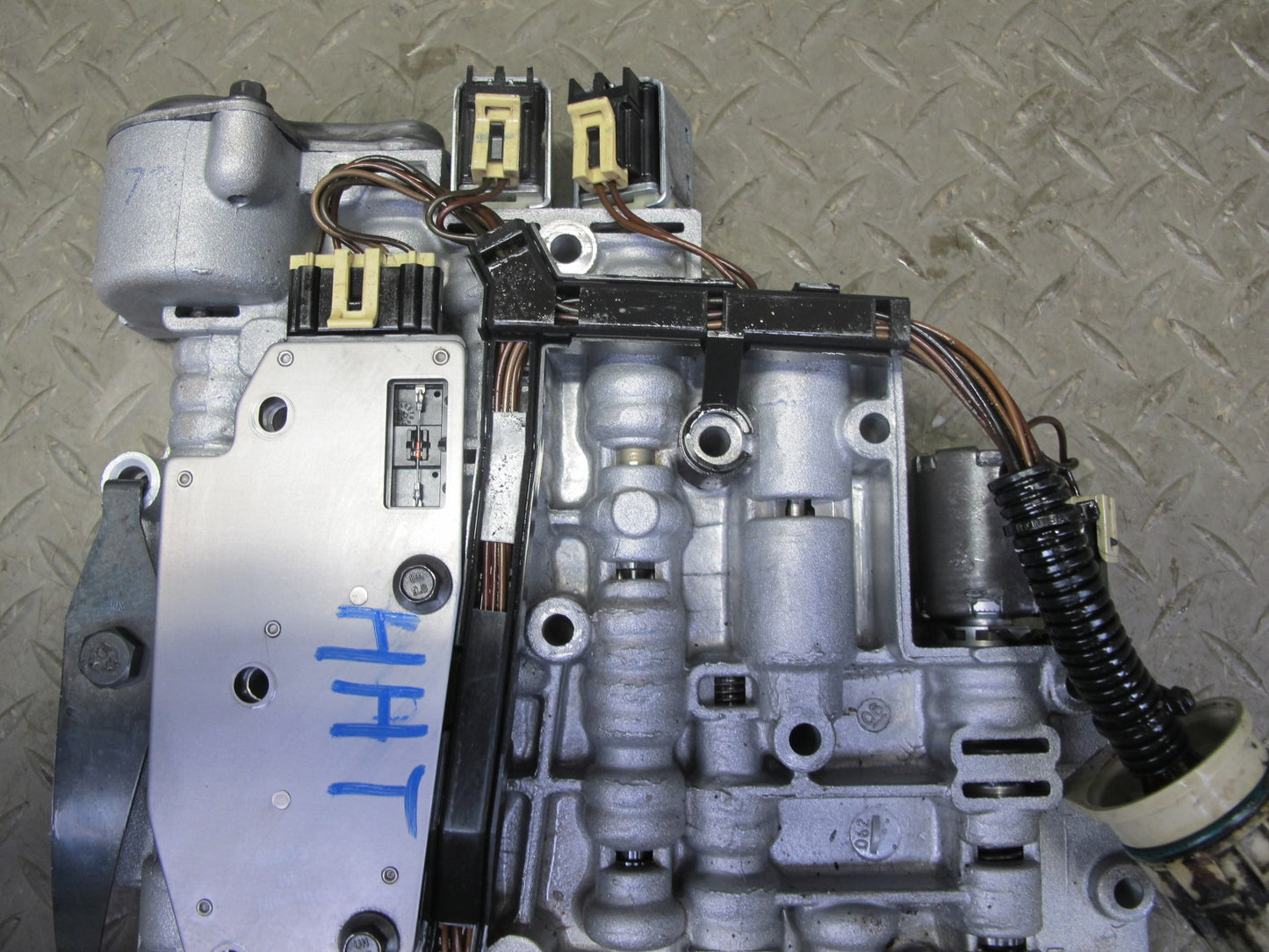 2003-2007 Hummer H2 4L65E Automatic Transmission Valve Body Mechatronic