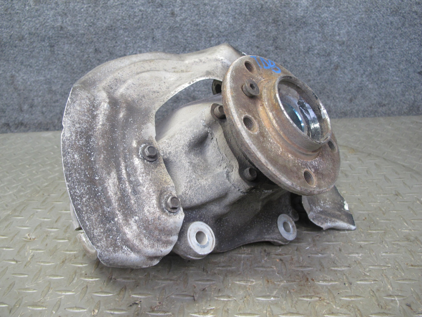 14-16 BMW F30 F31 F33 AWD Front Right Spindle Knuckle Wheel Hub Bearing OEM