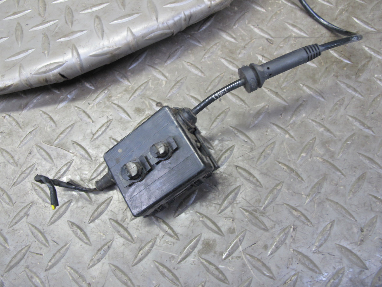 14-16 BMW F30 F31 F33 AWD Front Right Spindle Knuckle Wheel Hub Bearing OEM