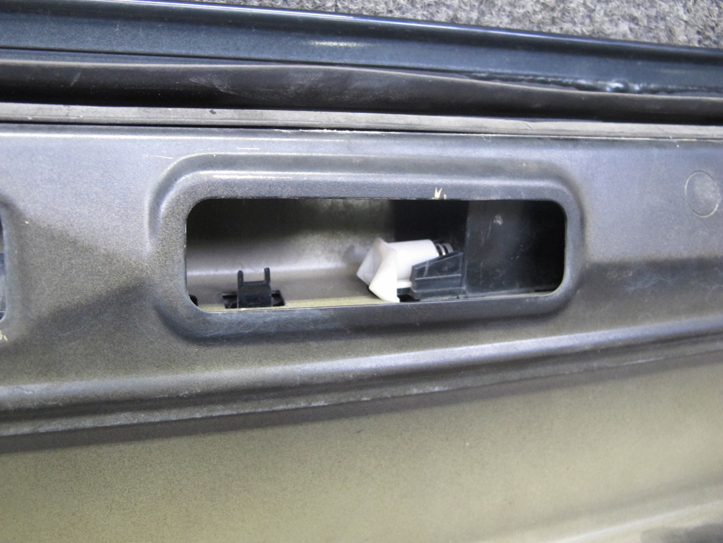 2005-2008 Porsche 911 997 Coupe Rear Third Brake Stop Light Panel Midnight Blue