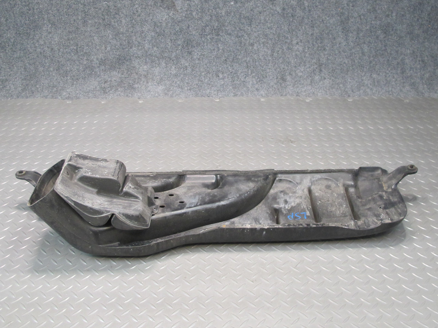 01-06 Lexus UCF30L LS430 Air Intake Cleaner Tube Pipe Duct 17750-50030 OEM