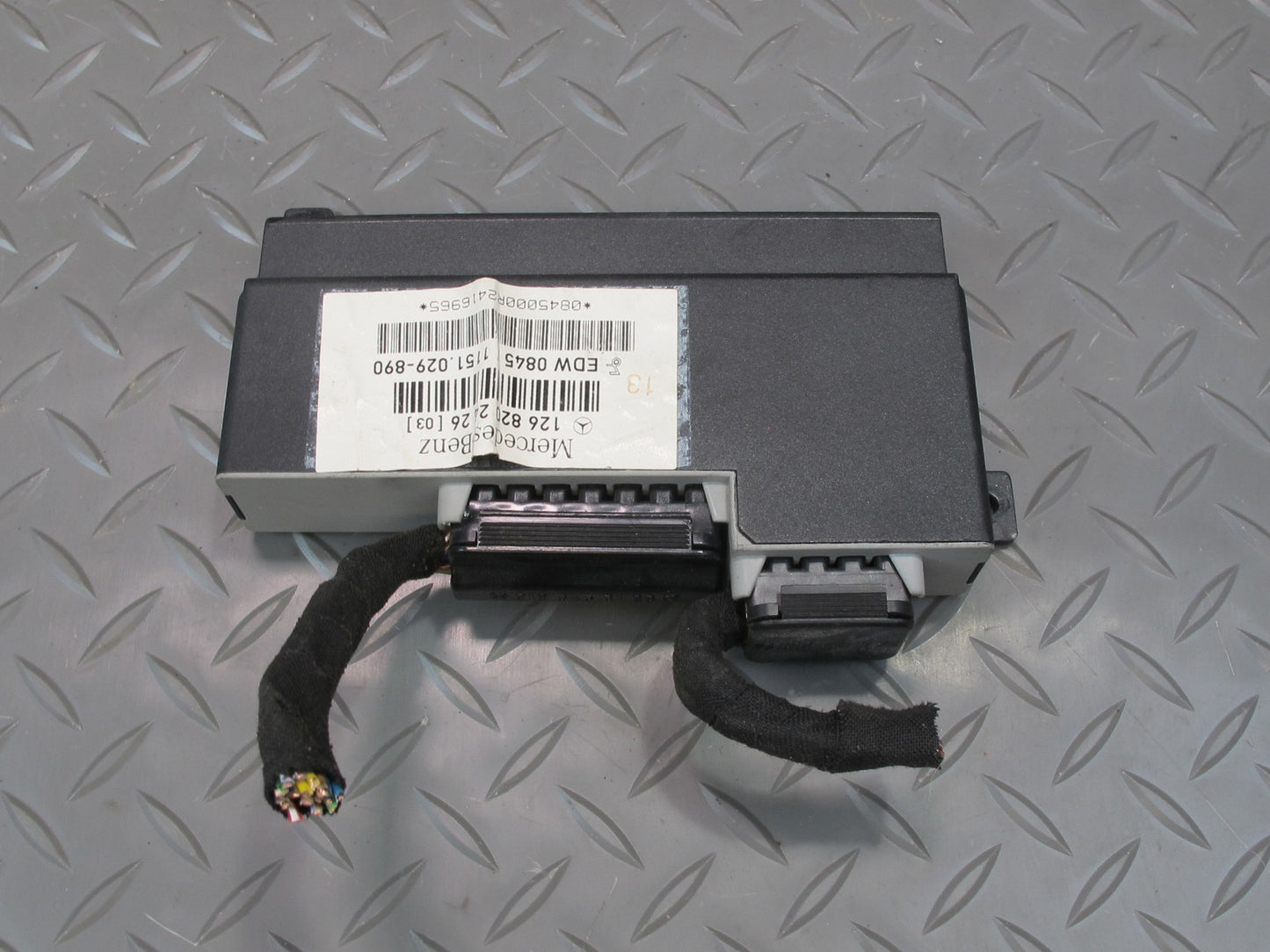 90-95 Mercedes W124 300D Anti Theft Alarm Control Module 1268202426 OEM