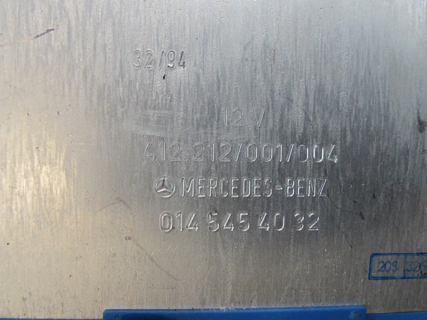 90-95 Mercedes W124 300D Cruise Control Module w Mount 0145454032 OEM