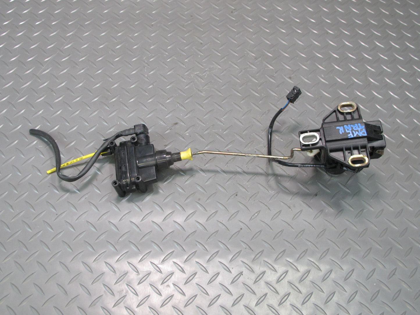 94-95 Mercedes W124 Sedan Ignition Trunk Front Door Lock Cylinder KEY Set OEM