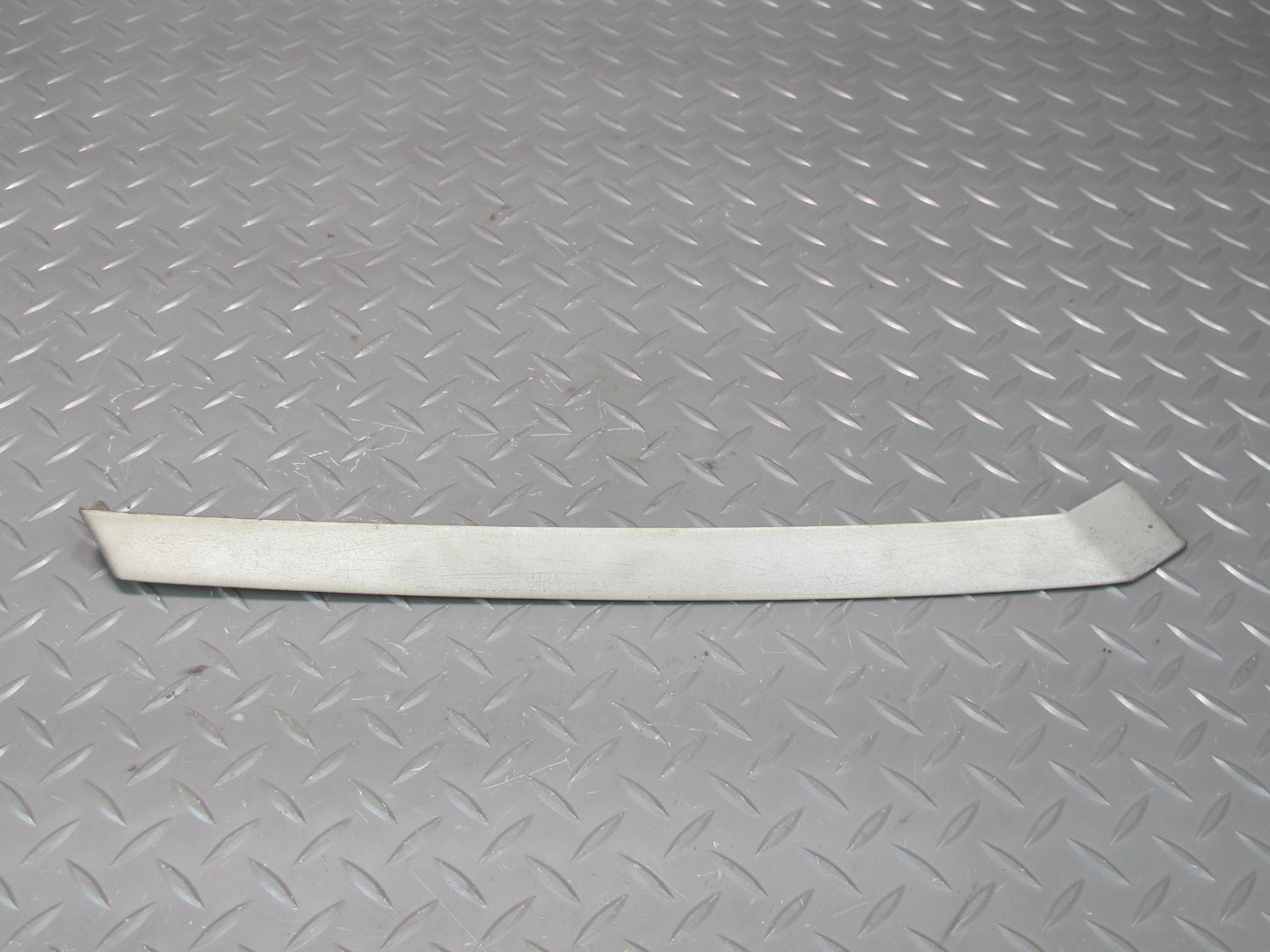 90-95 Mercedes W124 300D Sedan Left & Right Exterior C Pillar Molding Set OEM