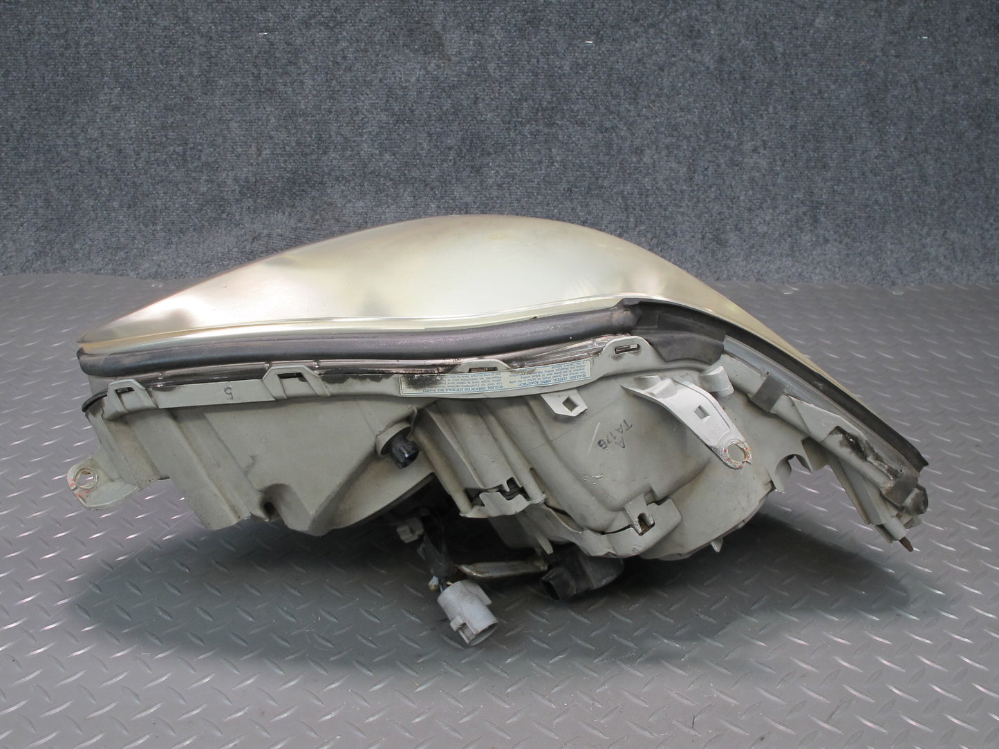 04-06 Lexus UCF30L LS430 Front Right Xenon HID Headlight Lamp OEM