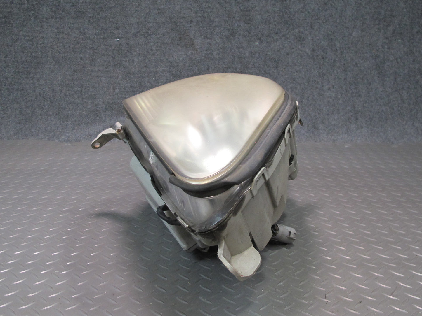 04-06 Lexus UCF30L LS430 Front Right Xenon HID Headlight Lamp OEM