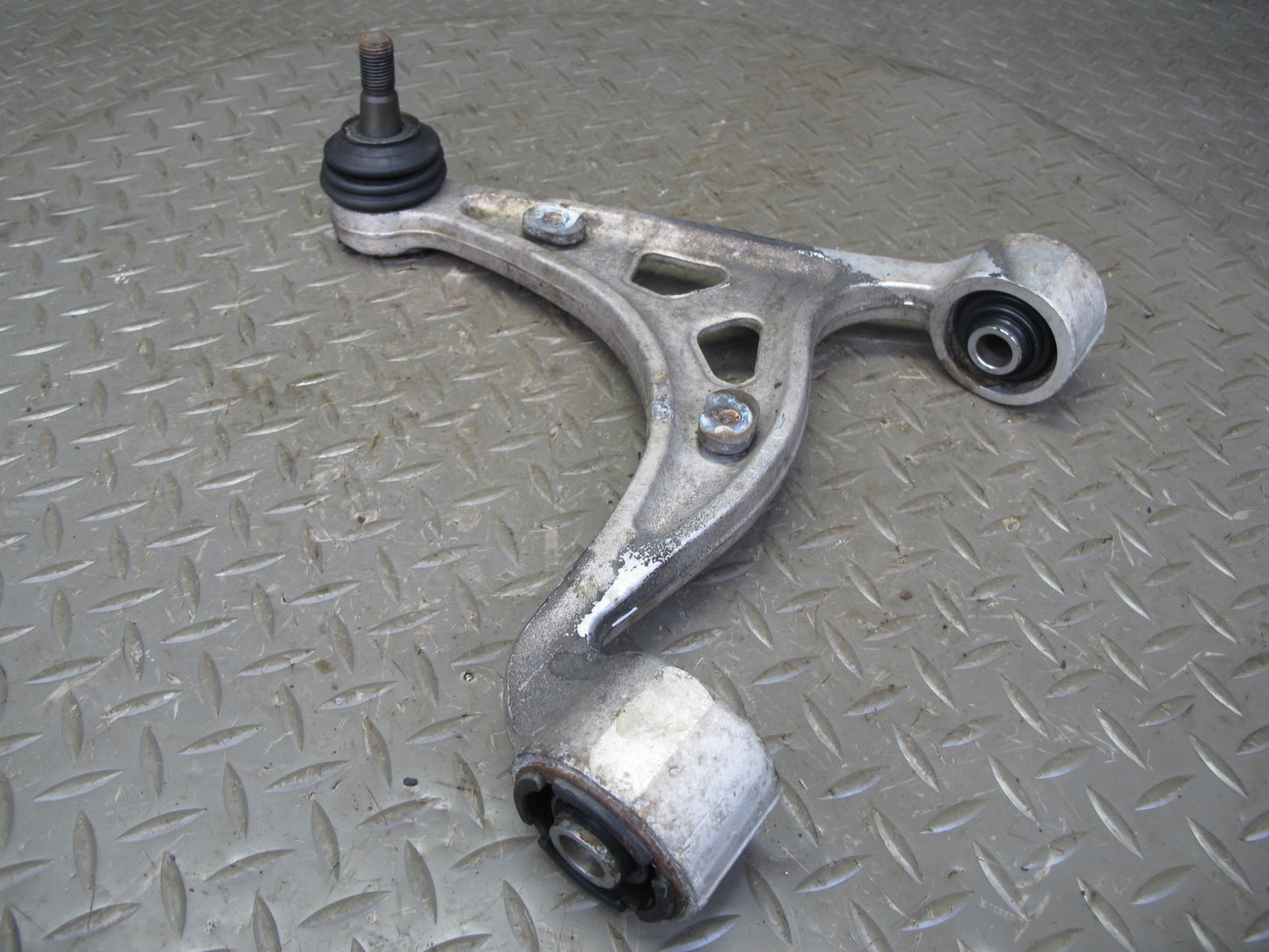 92-93 Lexus UZZ30L SC300 SC400 Rear Right Upper Control Arm OEM
