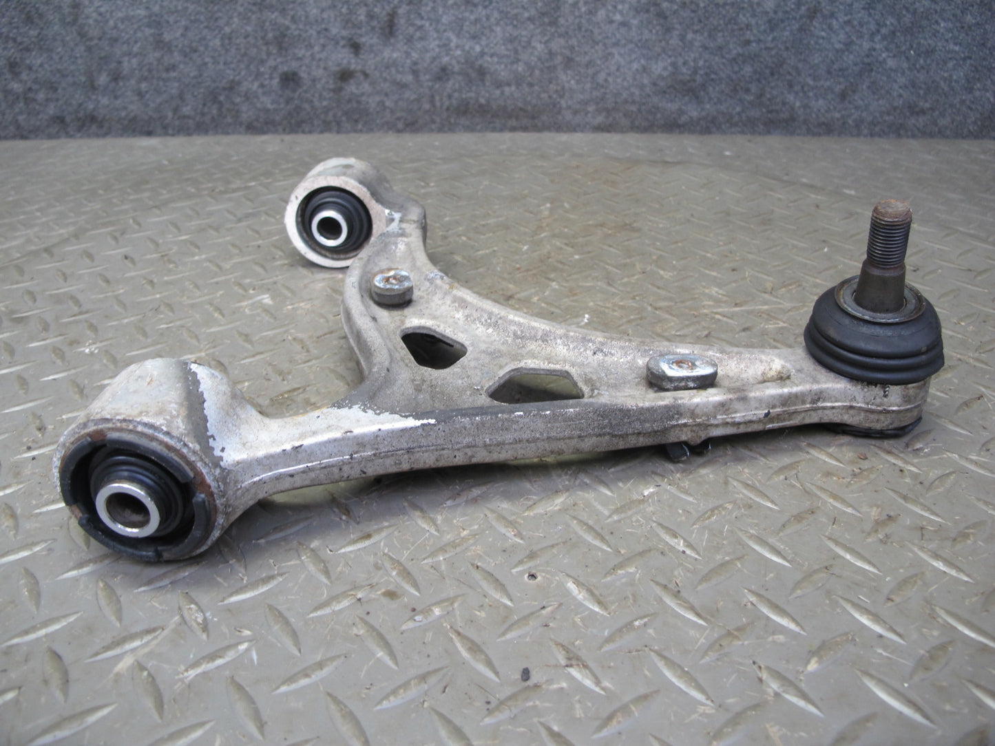 92-93 Lexus UZZ30L SC300 SC400 Rear Right Upper Control Arm OEM