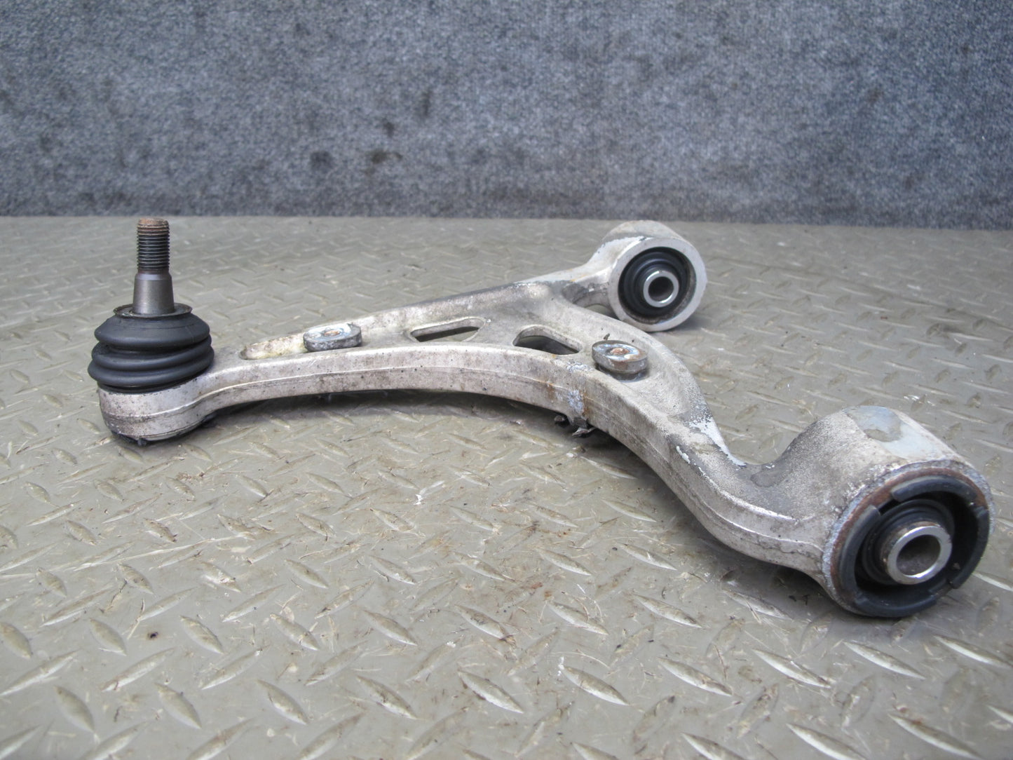 92-93 Lexus UZZ30L SC300 SC400 Rear Right Upper Control Arm OEM