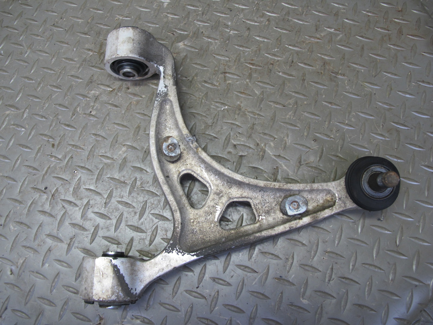 92-93 Lexus UZZ30L SC300 SC400 Rear Right Upper Control Arm OEM