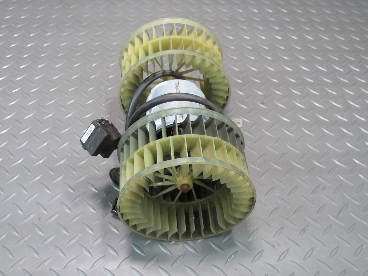 86-95 Mercedes W124 300D A/C Heater Blower Motor Fan w Resistor OEM