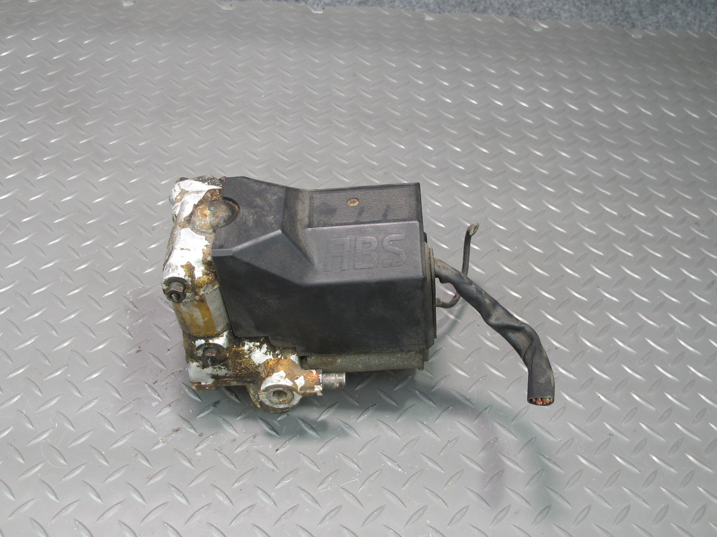 93-95 Mercedes W124 300D 3.0L Diesel Anti Lock Brake ABS Pump Module OEM