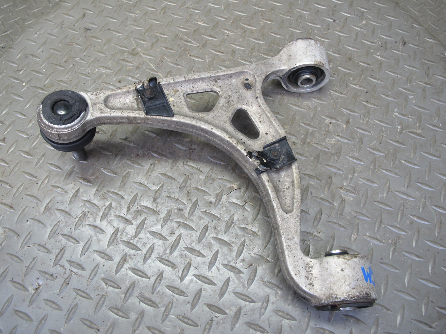 92-93 Lexus UZZ30L SC300 SC400 Rear Left Upper Control Arm OEM