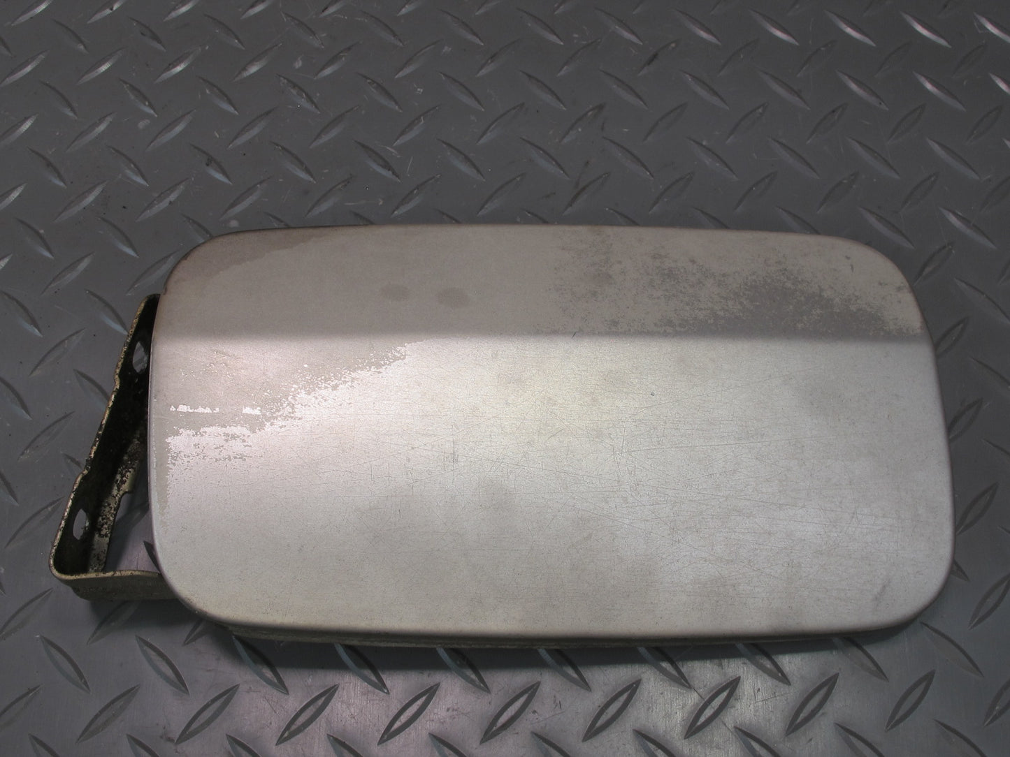 90-95 Mercedes W124 300D Gas Fuel Door Cover Lid Silver OEM