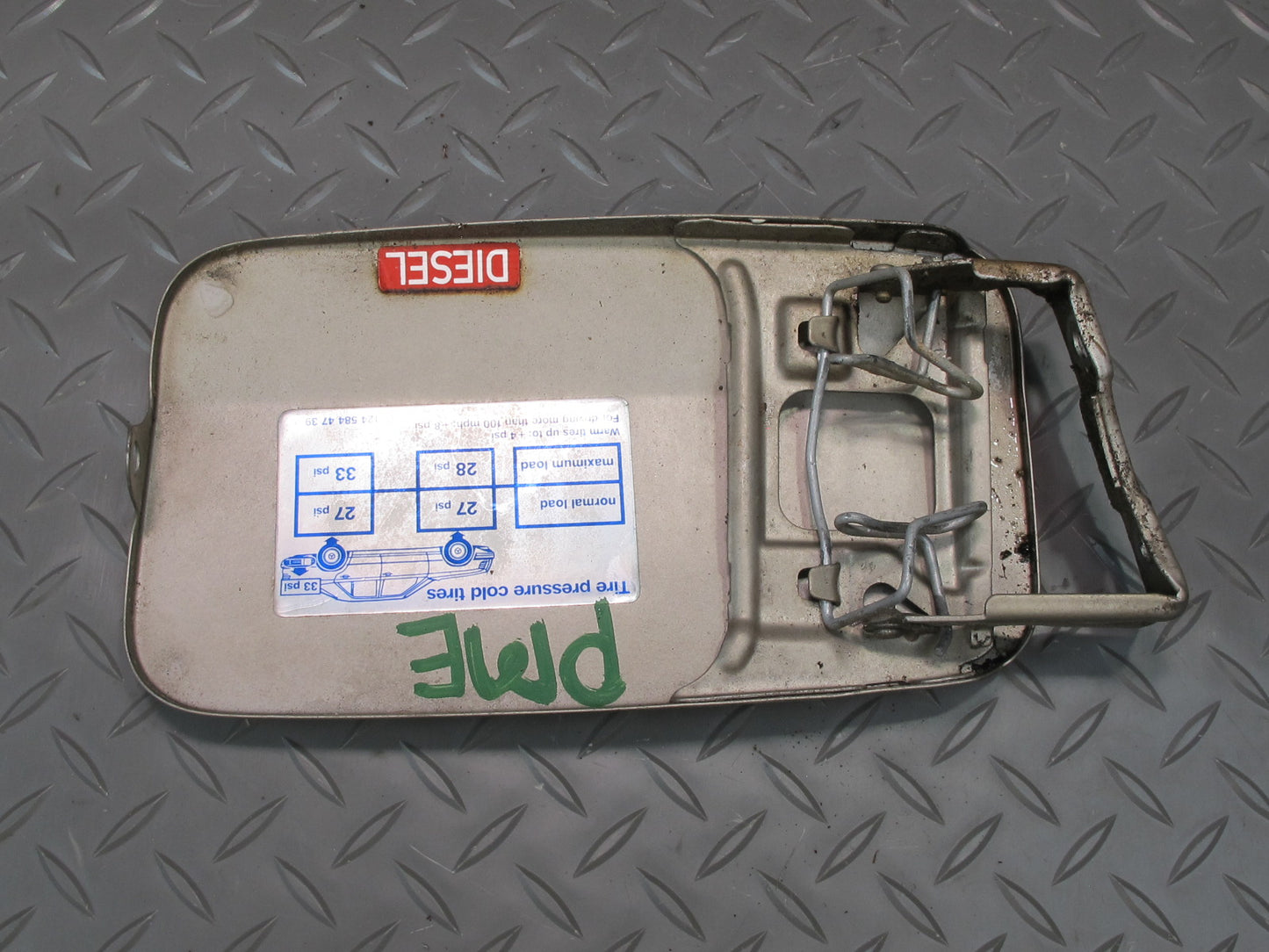 90-95 Mercedes W124 300D Gas Fuel Door Cover Lid Silver OEM