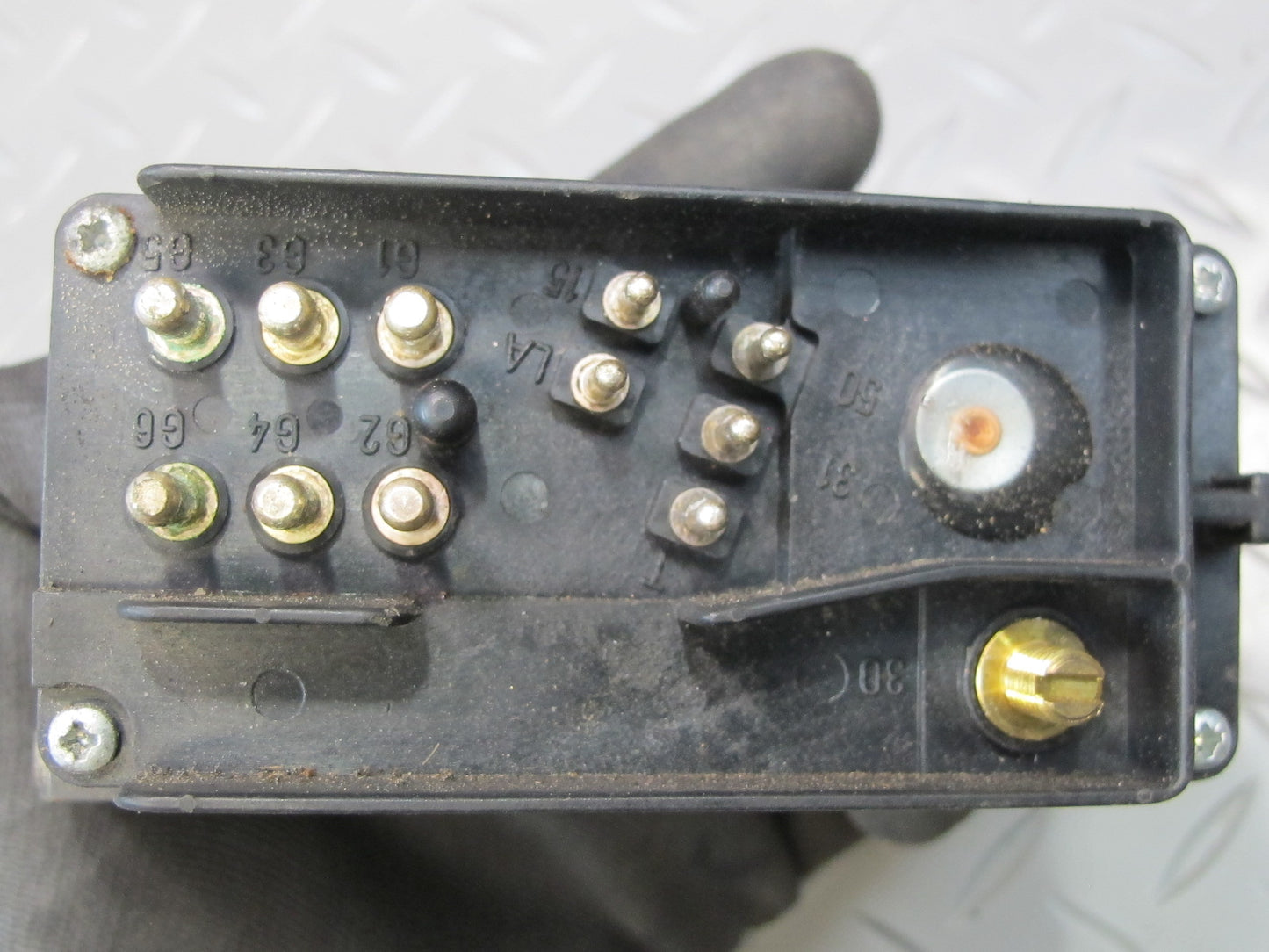 1995 Mercedes W124 300D Diesel Glow Plug Relay Module 0155453032 OEM