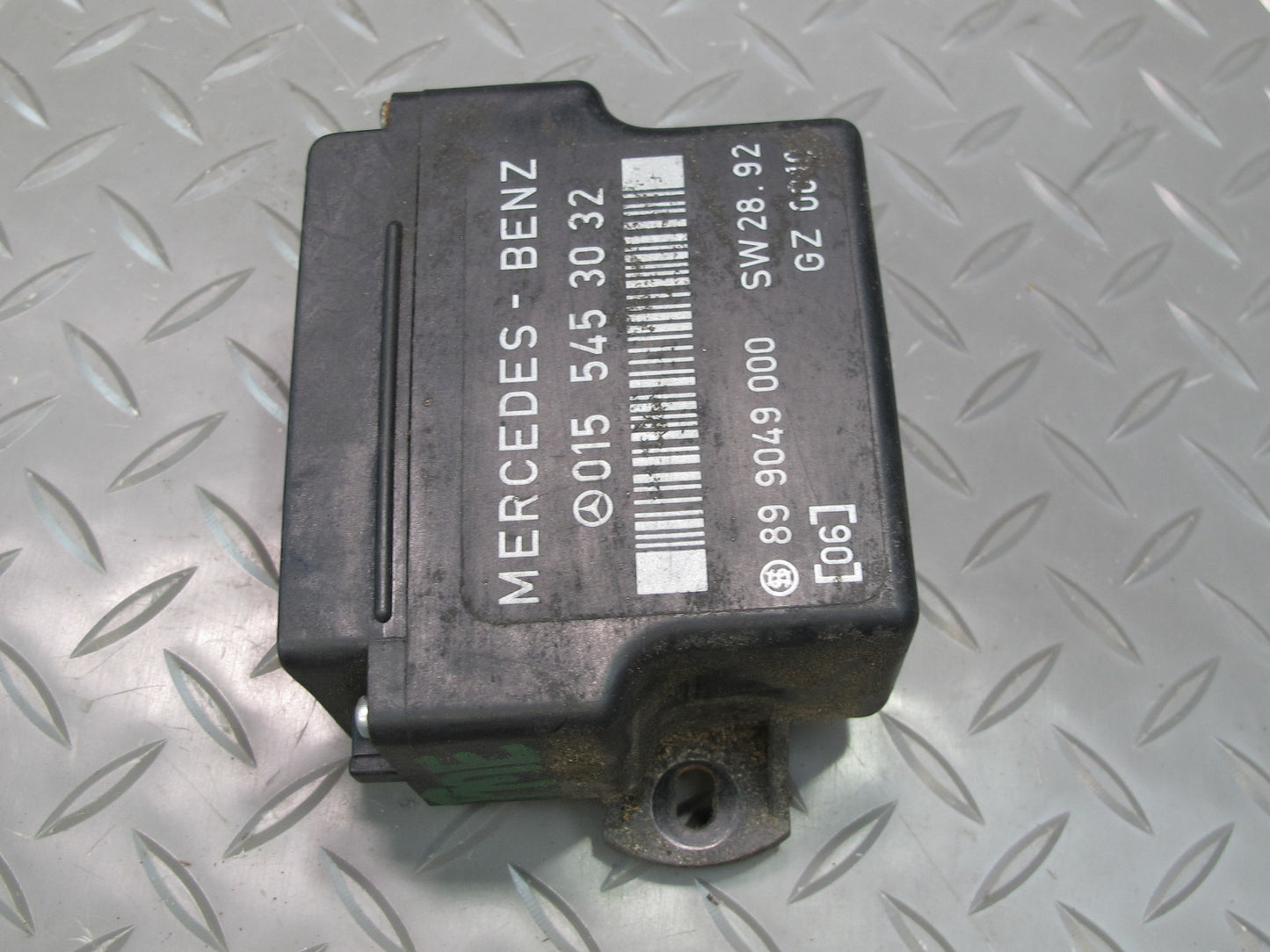 1995 Mercedes W124 300D Diesel Glow Plug Relay Module 0155453032 OEM