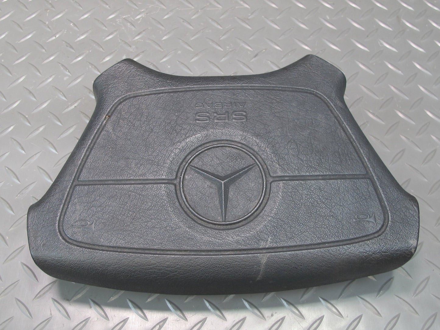 94-95 MERCEDES W124 E-CLASS FRONT LEFT DRIVER SIDE STEERING WHEEL SRS AIRBAG OEM