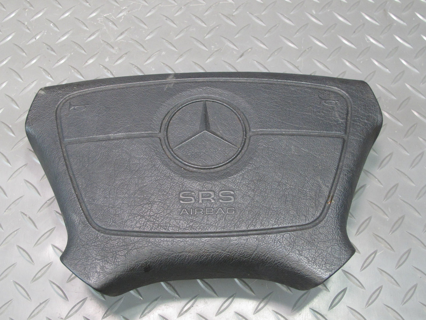 94-95 MERCEDES W124 E-CLASS FRONT LEFT DRIVER SIDE STEERING WHEEL SRS AIRBAG OEM