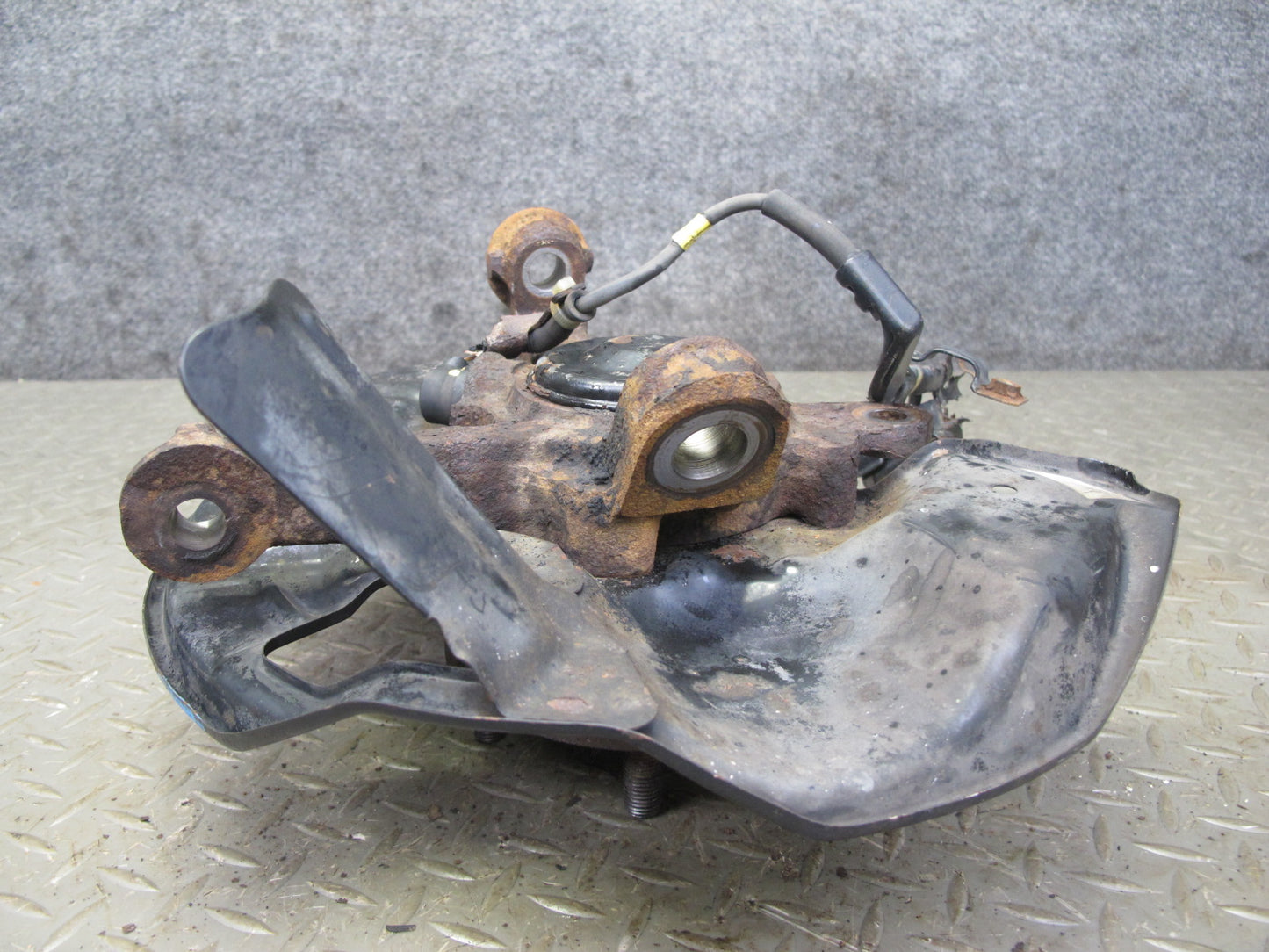 92-00 Lexus UZZ30L SC300 SC400 RWD Front Right Spindle Knuckle Wheel Hub OEM