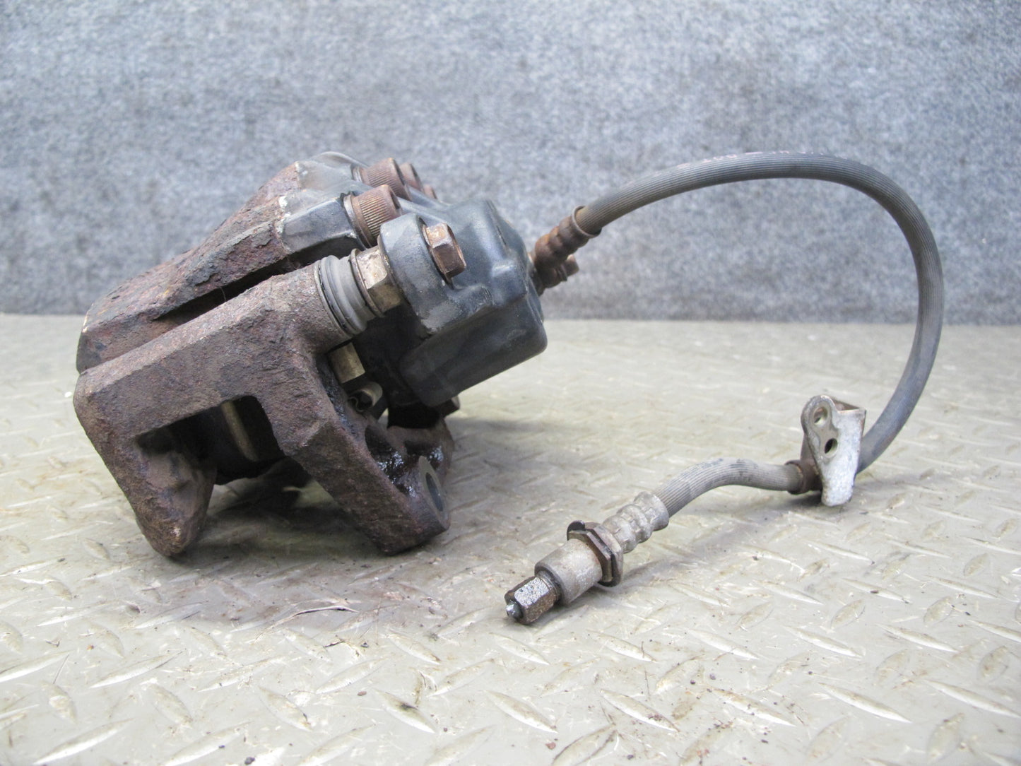 92-00 Lexus UZZ30L SC300 SC400 RWD Set of 2 Front Left & Right Brake Caliper OEM