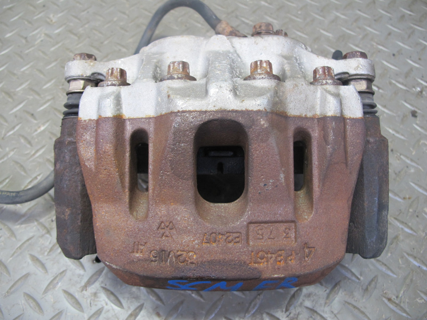 92-00 Lexus UZZ30L SC300 SC400 RWD Set of 2 Front Left & Right Brake Caliper OEM